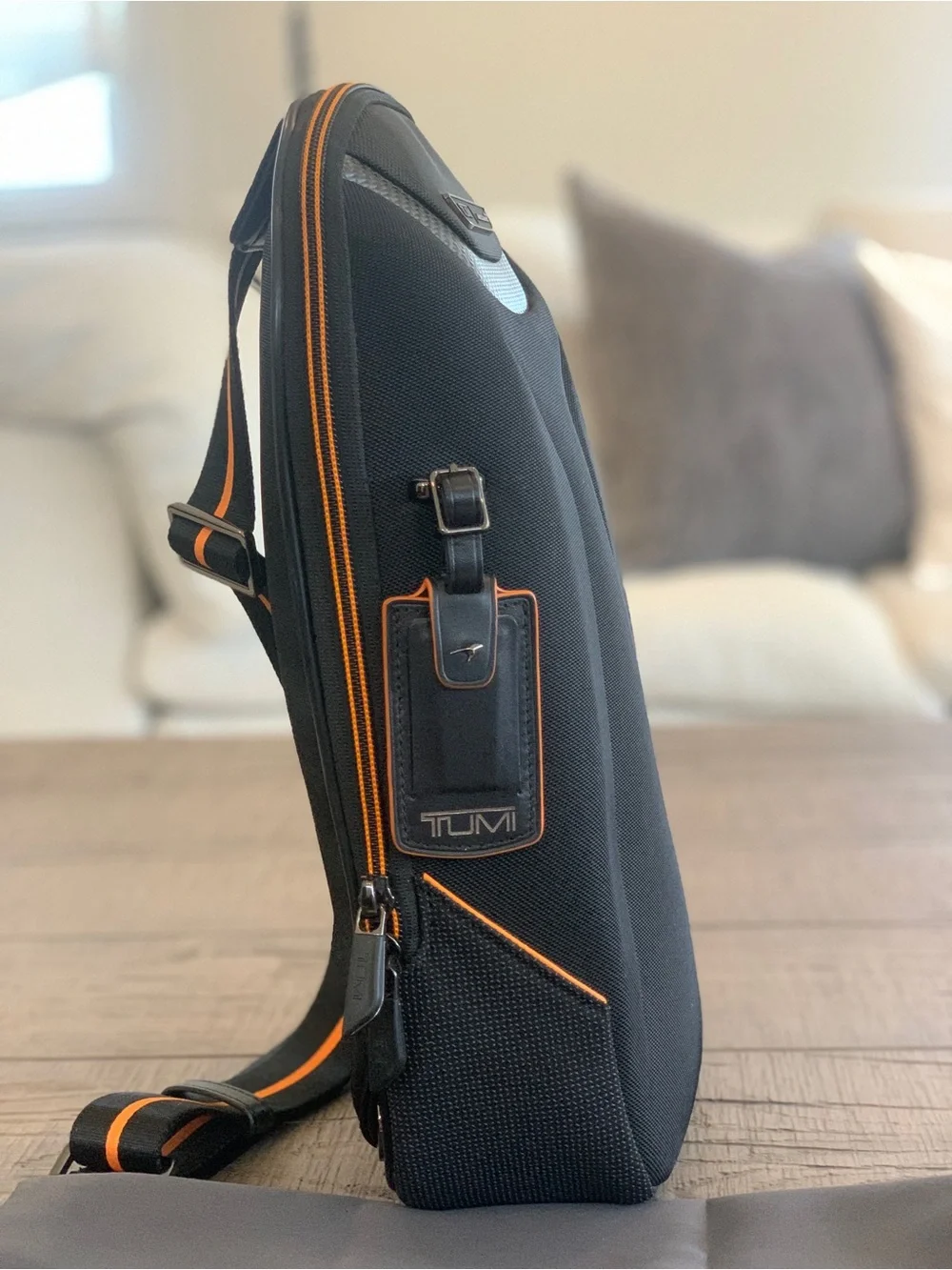 TUMI x McLaren Torque Sling Bag Black Carbon Fiber Papaya UNREGISTERED TRACER